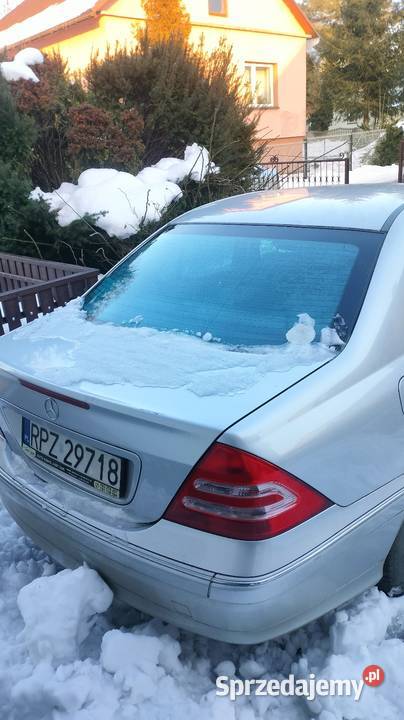 MercedesBenz C180 Avantgarde 2001 benzyna klima isofix Ujezna