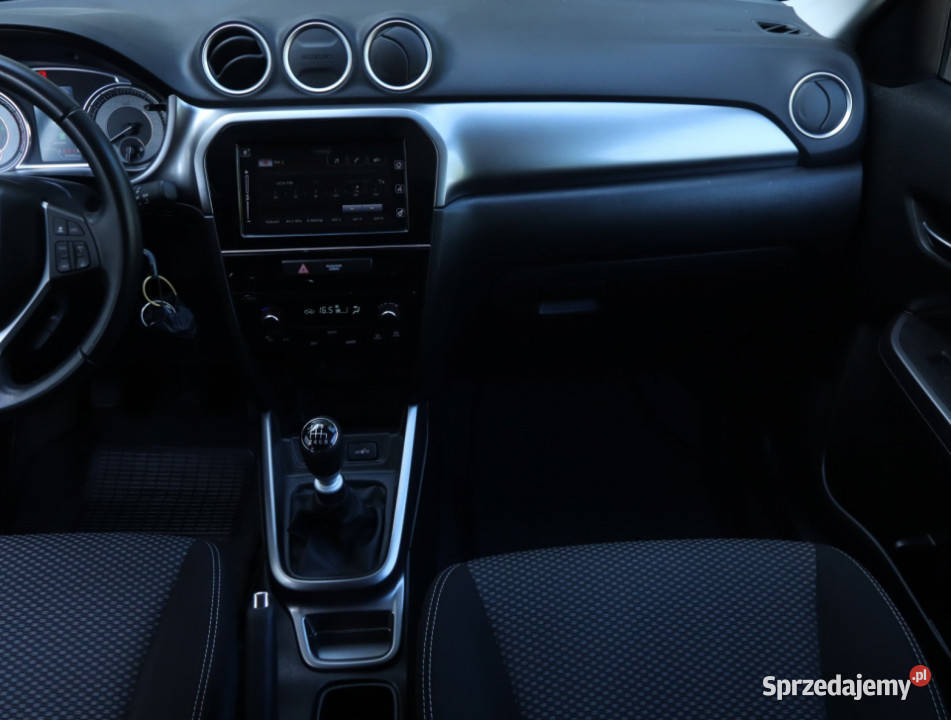 Suzuki Vitara 14 BoosterJet asystent pasa ruchu Vitara mazowieckie