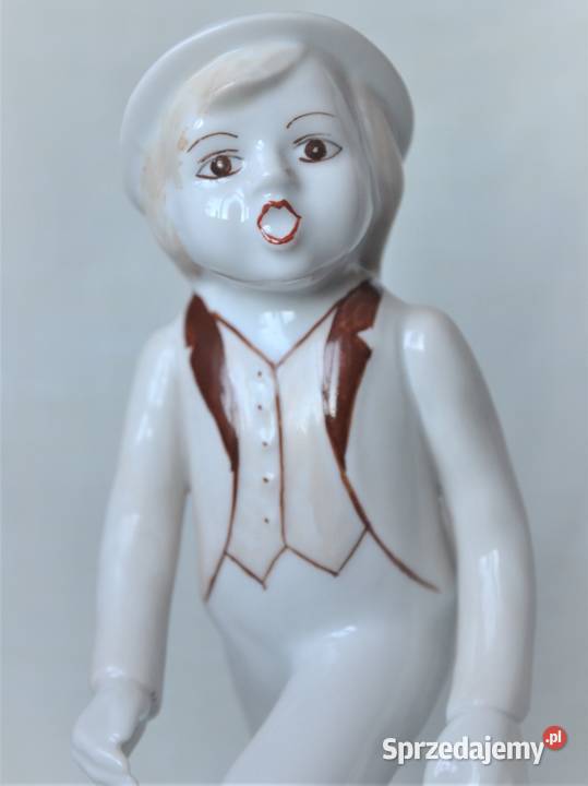 Chłopiec z walizką w stylu art deco wys21 szer17 Warszawa