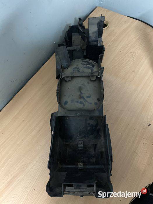 Yamaha XJ900 4 Diversion Błotnik Nadkole Tył Poznań