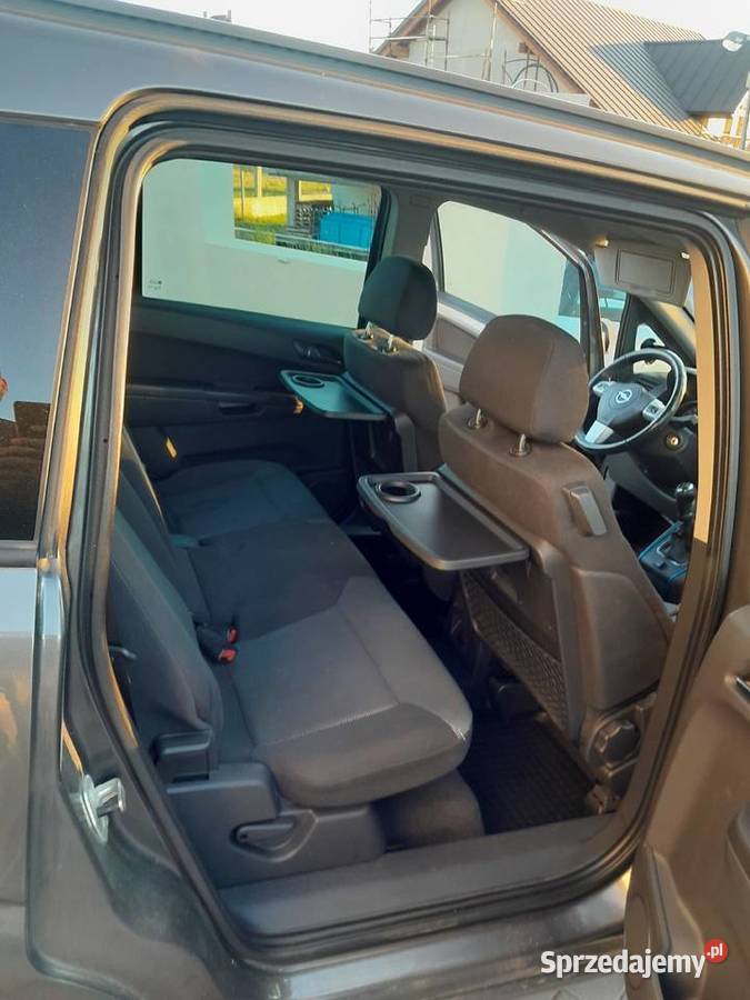 Opel Zafira 16 gaz 7 osobowy manualna pomorskie sprzedam