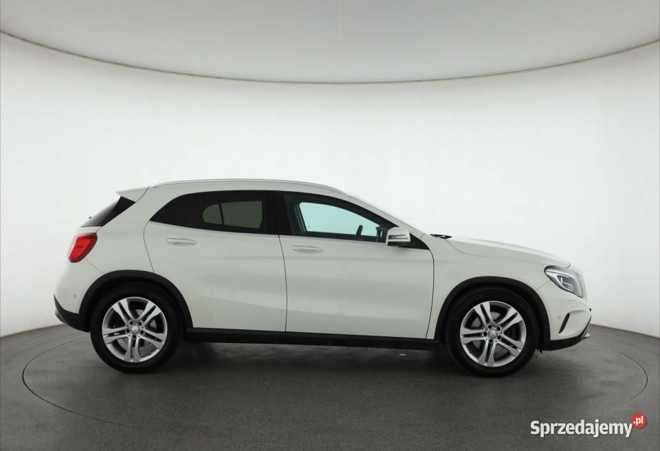 Mercedes GLA GLA 250 4MATIC Piaseczno sprzedam