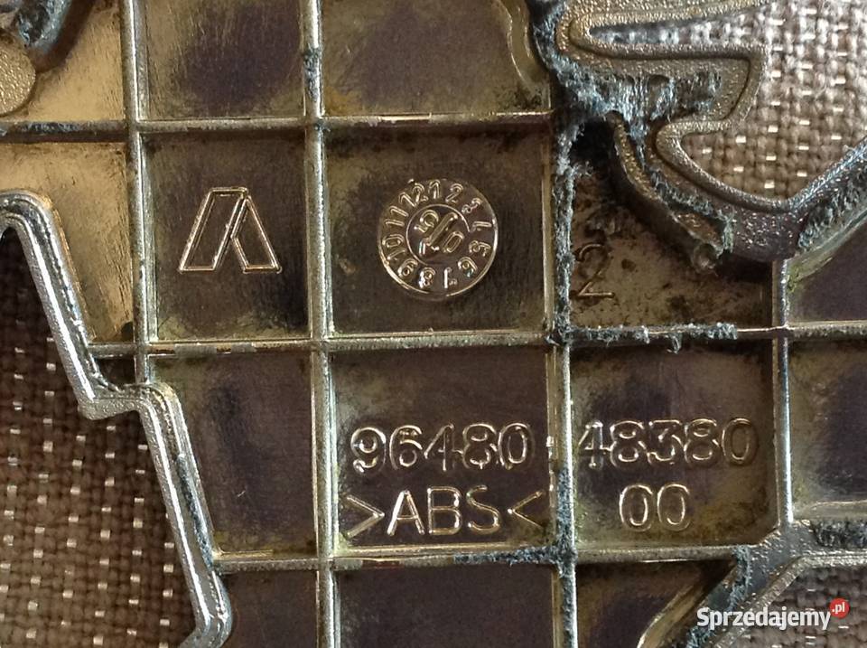 Znaczek Emblemat Pegueot Nowa Sól