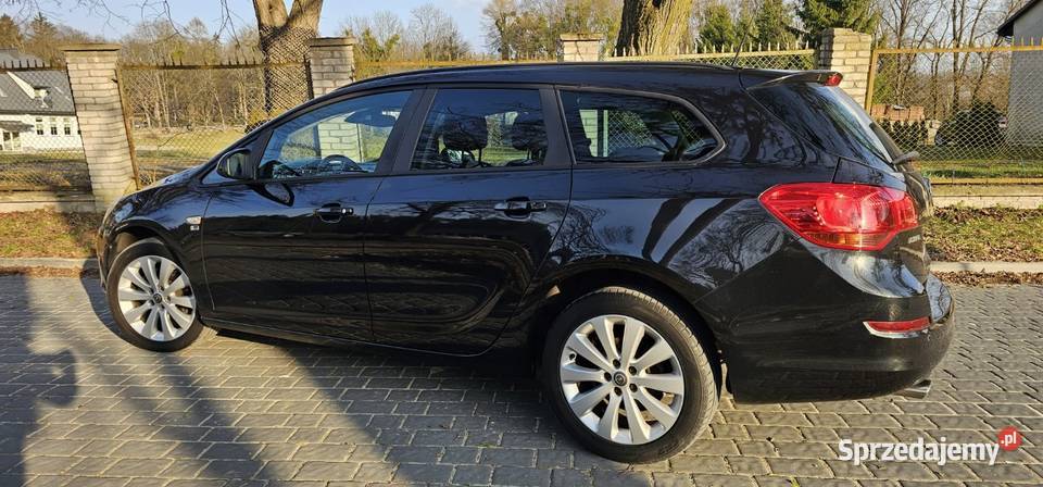 posiadam świeżo sprowadzony Opel Astra J 14 elektrochrom. lusterka boczne