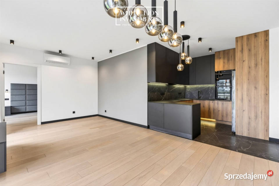 Sprzedam mieszkanie 8559m2 4 pokojowe Warszawa