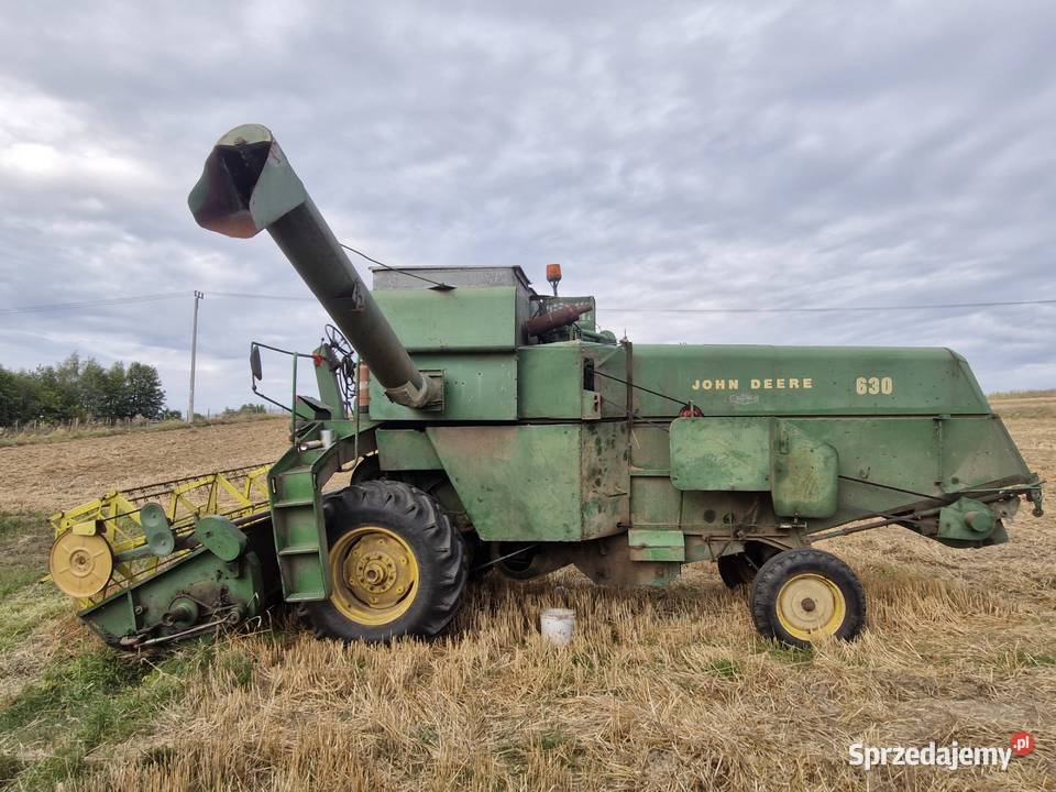 Kombajn zbożowy John Deere 630 małopolskie Sieciechowice