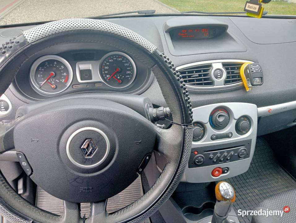 Renault Clio 3 12 T Rip Curl Clio Poniatowa