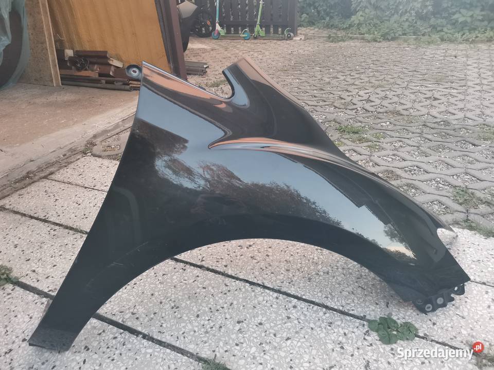 MAZDA CX7 2010r BŁOTNIK PRAWY PRZÓD Zator sprzedam