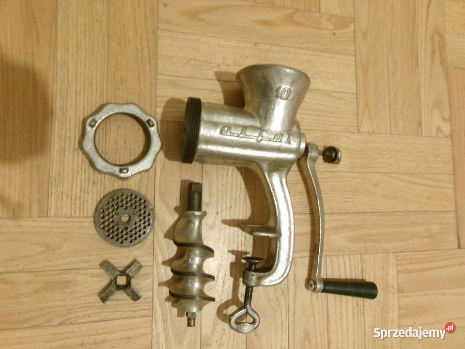 Maszynka ręczna do mięsa ALFA 10 sprawna z PRL Legionowo