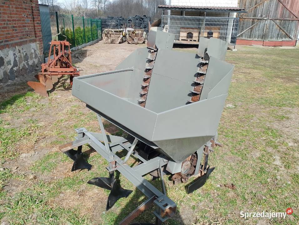 Sadzarka kopaczka do ziemniaków Kołbiel