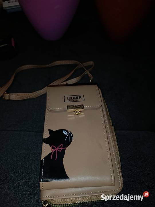 beżowa torebka na telefon crossbody z nadrukiem Poznań