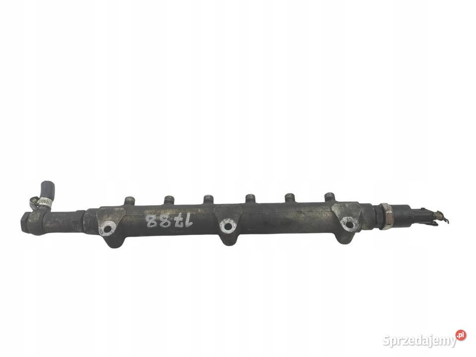 LISTWA WTRYSKOWA 0445215010 8658252 24 D Volvo Części samochodowe