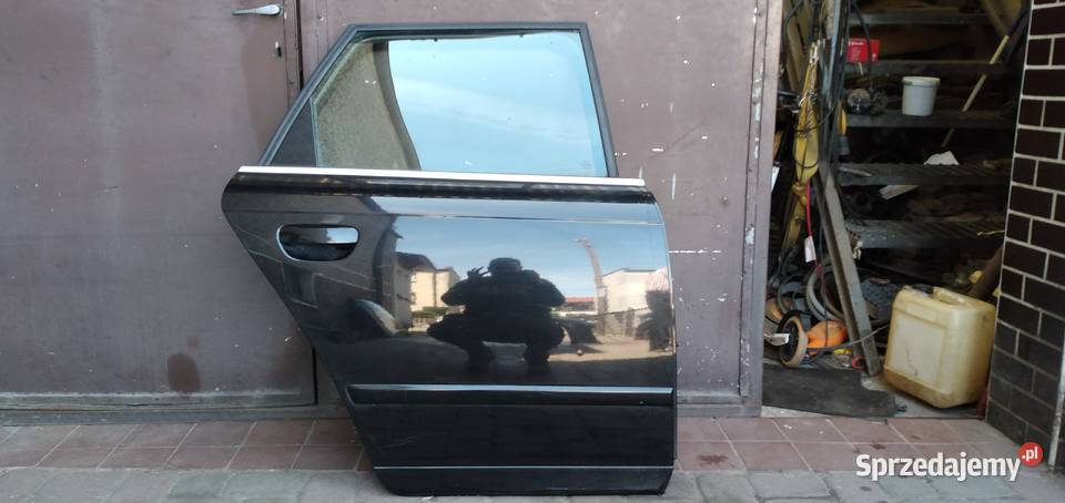 Drzwi tylne Audi A4 b7 Kombi Słupca sprzedam
