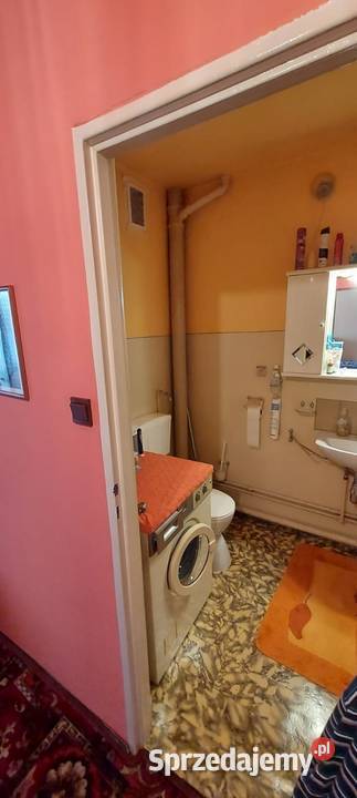 Sprzedam kawalerkę 35m w Namysłowie Piętro 3