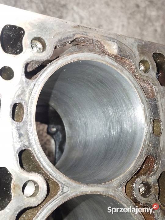 BLOK 25198821 14 TURBO ASTRA J MOKKA MERIVA osobowe Sosnowiec