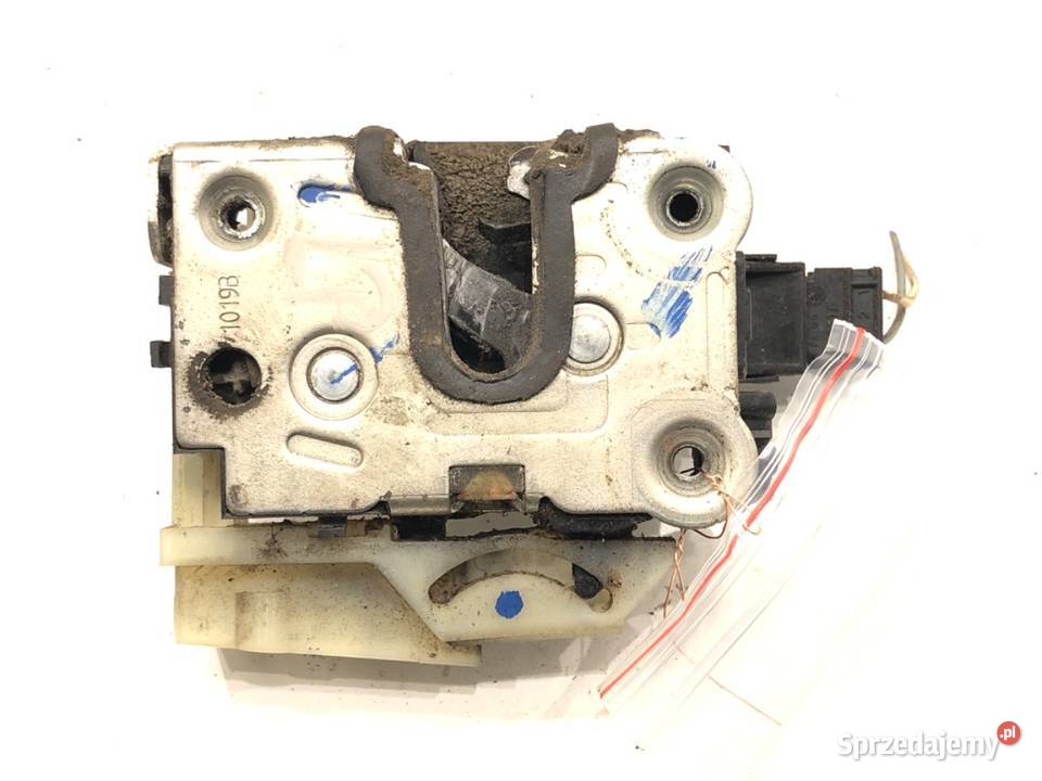 ZAMEK DRZWI LEWY PRZÓD DACIA DOKKER Hatchback