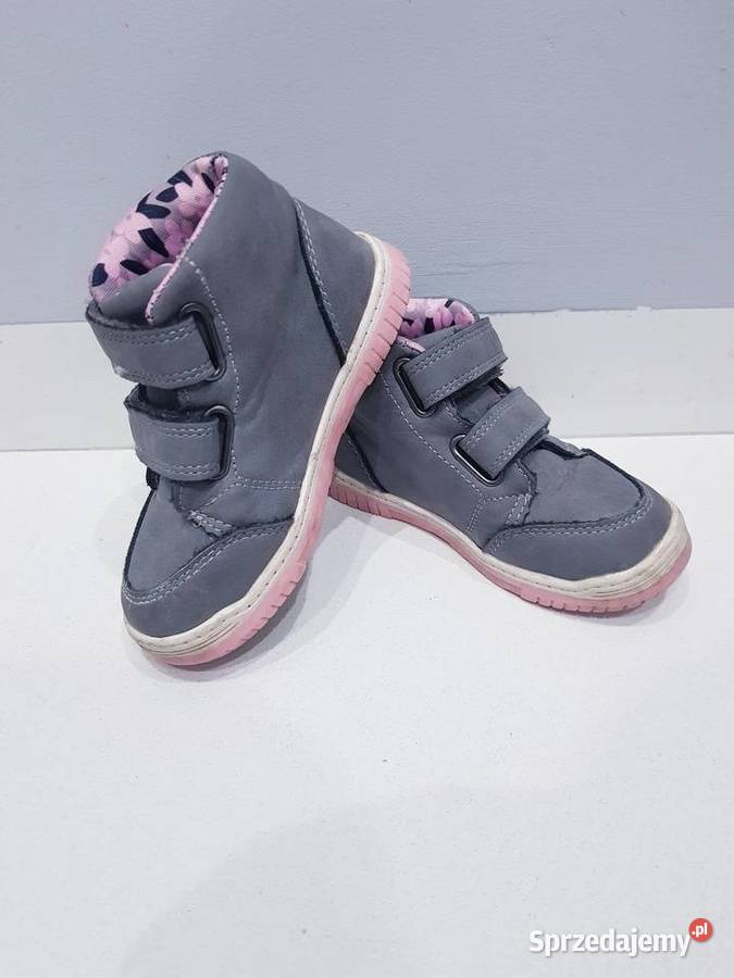 Dziecięce sneakersy kostkę R25 sprzedam