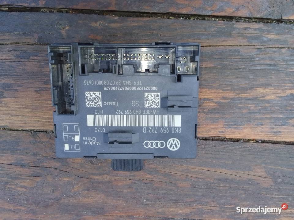 Moduł drzwi LP Audi B8 8K0959792B Tarnów sprzedam