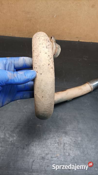 Kolanko wydechowe kolektor wydechowy części Gołaczewy sprzedam