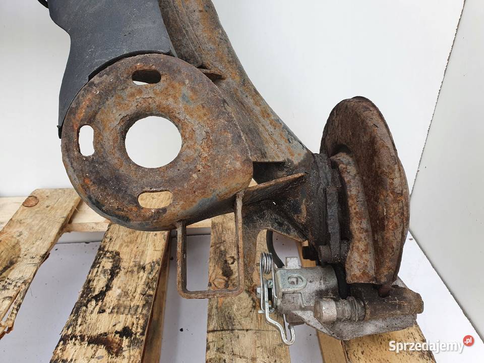 Skoda Roomster TYLNA BELKA ZAWIESZENIA TYŁ OŚ Rudka