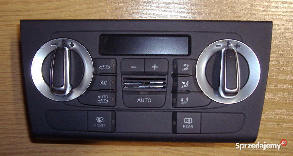 AUDI Q3 PANEL STEROWANIE KLIMATYZACJI 8U0820043B Katowice