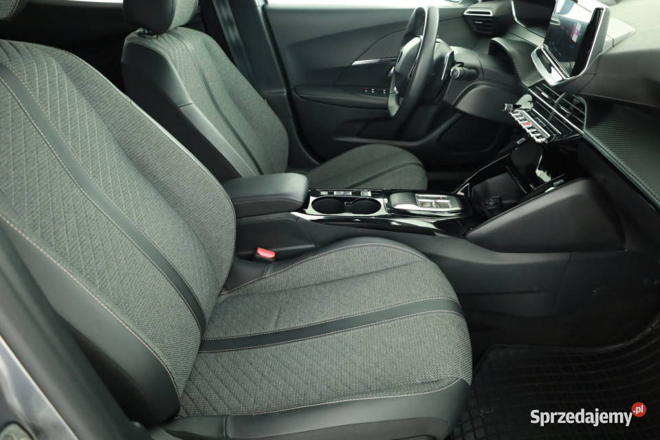 Peugeot 2008 12 PureTech 4/5