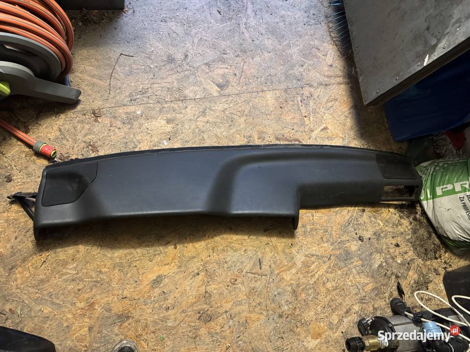 Deska rozdzielcza parapet Volvo 850 czarny Bydgoszcz