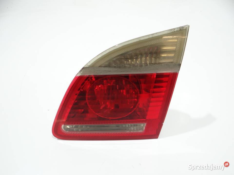 LAMPA PRAWY TYŁ W KLAPĘ BMW E61 6935326 lubelskie Strzyżewice