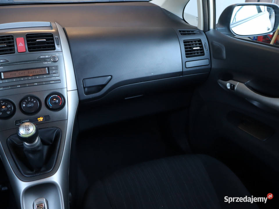 Toyota Auris 14 VVTi dolnośląskie