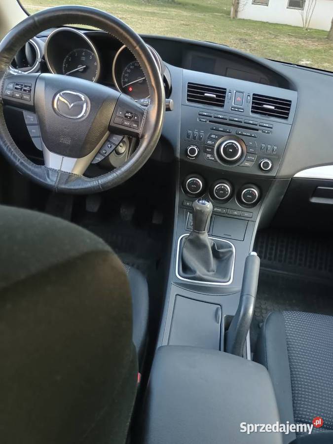 Mazda3 Hatchback zadbana z małym przebiegiem Motoryzacja