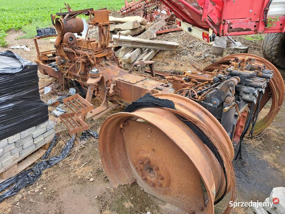 Ciągnik Holland M115 i pochodne części Skrzynia biegów Manualna kujawsko-pomorskie Piecewo sprzedam
