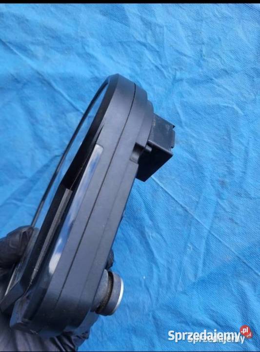 Aprilia TUONO V4 1100 rsv 2016 licznik Nowy Tomyśl