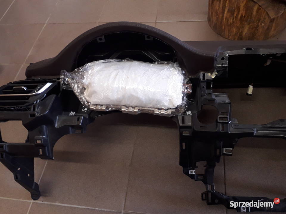 Airbag deska konsola Toyota CHR CHR brąz Ełk