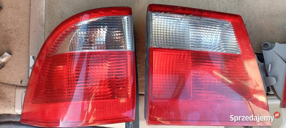Komplet lamp tylnych Saab 95 FL kombi Biała Podlaska