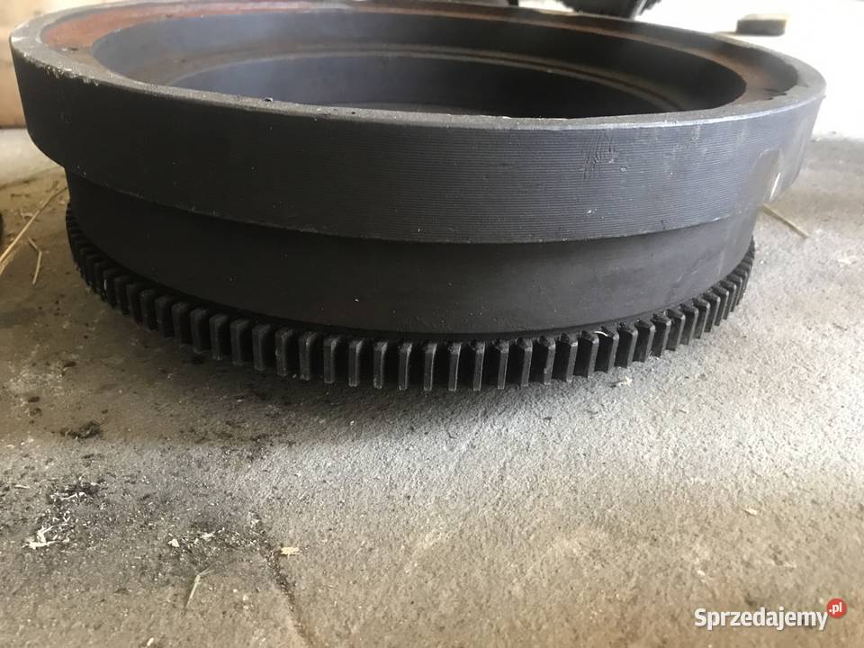 Koło zamachowe Ursus 330 Łososina Dolna