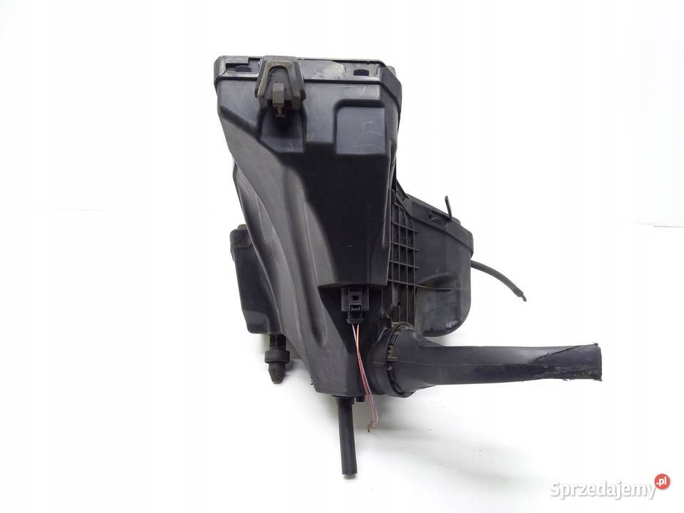 WLOT KIEROWNICA POWIETRZA AUDI A4 B8 A5 8T 20 osobowe
