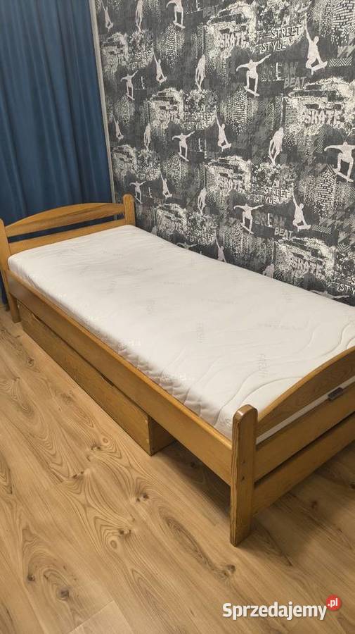 Sprzedam łóżko drewnianematerac Katowice