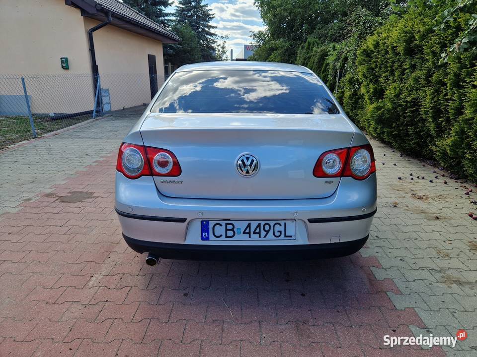 Volkswagen Passat B6 16 benzyna Sedan stan Bydgoszcz