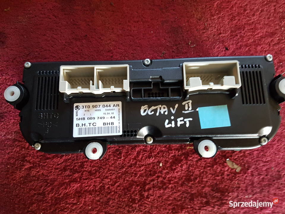 SKODA OVTAVIA II LIFT PRZELACZNIK KLIMATYZACJI wielkopolskie