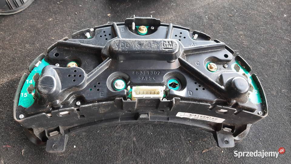 licznik prędkościomierz zegary Opel Corsa C osobowe dolnośląskie Dębno sprzedam