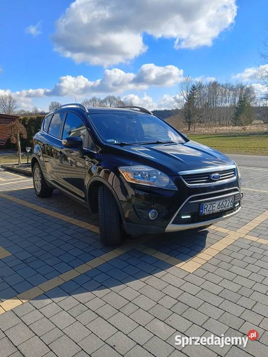 Samochód osobowy Ford Kuga 2010 Rok produkcji 2010 Kuga Ford