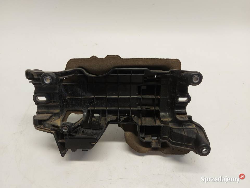 BMW iX1 X1 U11 Mocowanie pompy wody 8490369 Pompy wody