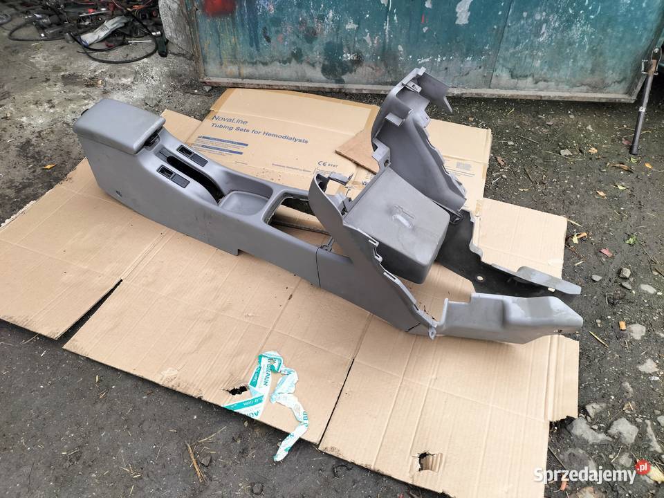 NISSAN PRIMERA P11 P 11 LIFT TUNEL ŚRODKOWY Kamień-Kolonia