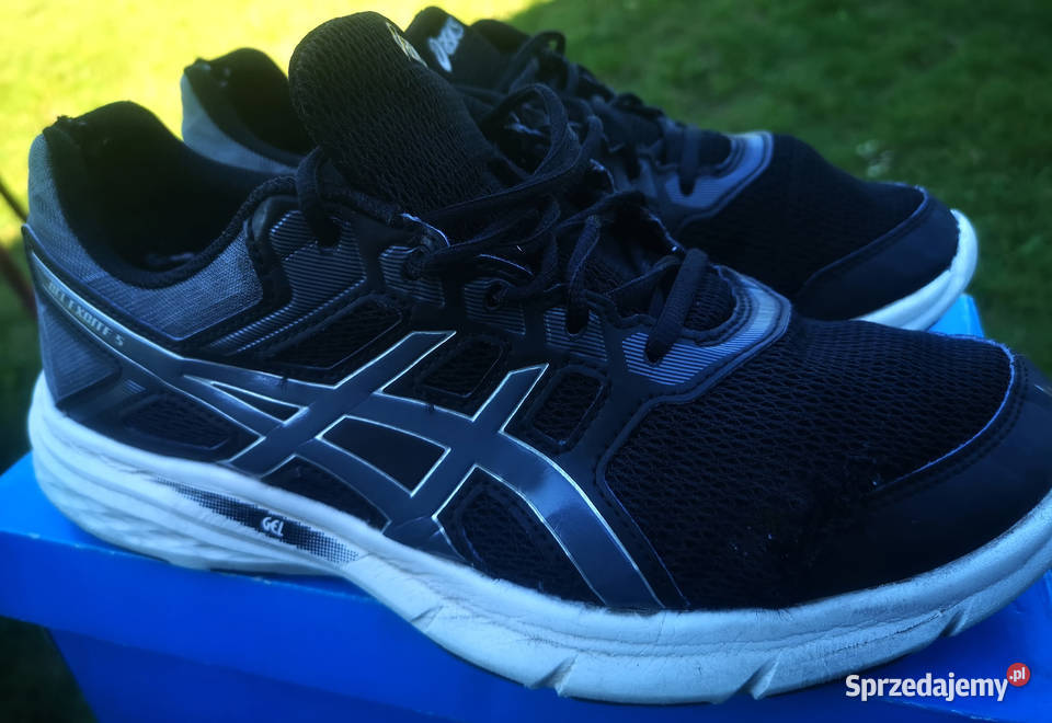 Buty Asics do biegania sportowe rozmiar 44