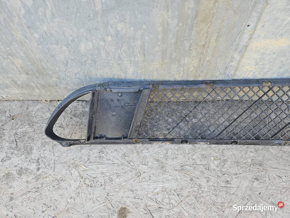 BMW 5 E60 E61 MPAKIET KRATKA ŚRODKOWA ZDERZAKA Międzychód