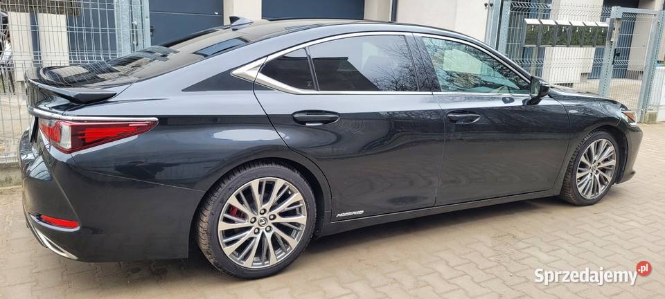 Bezwypadkowy serwis ASO stan idealny kupiony w Polsce Warszawa