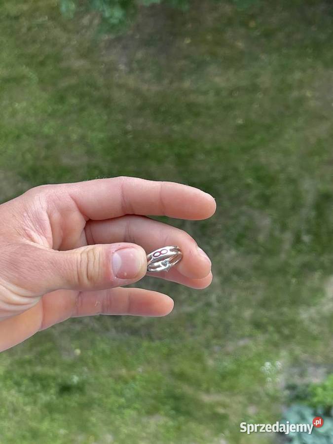 Pierścionek z diamentem naturalnym platyna 950 Pierścionki