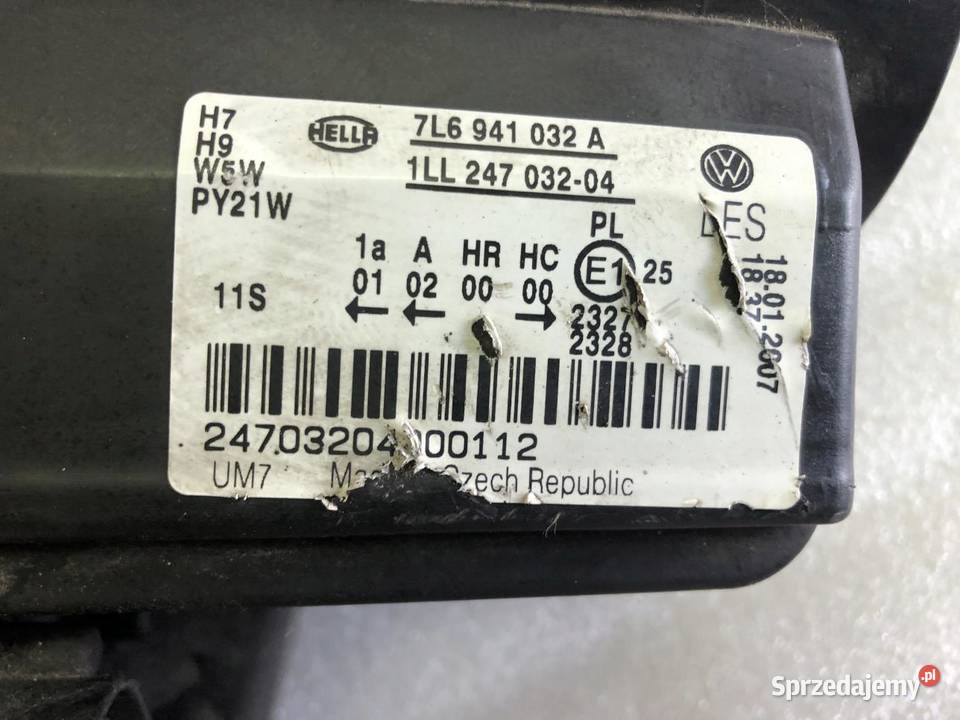 LAMPA PRAWY PRZÓD 7L6941032A VW TOUAREG I LIFT