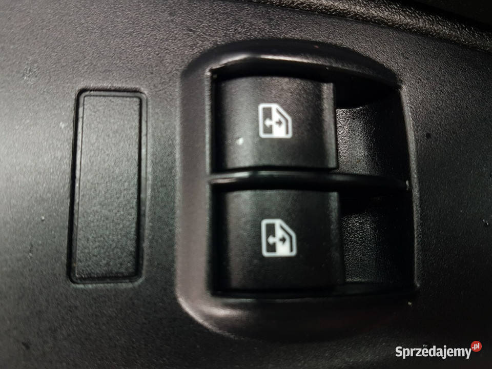 Fiat Doblo XL L2H2 5OSÓB DŁUGI WYSOKI KLIMA wielofunkcyjna kierownica