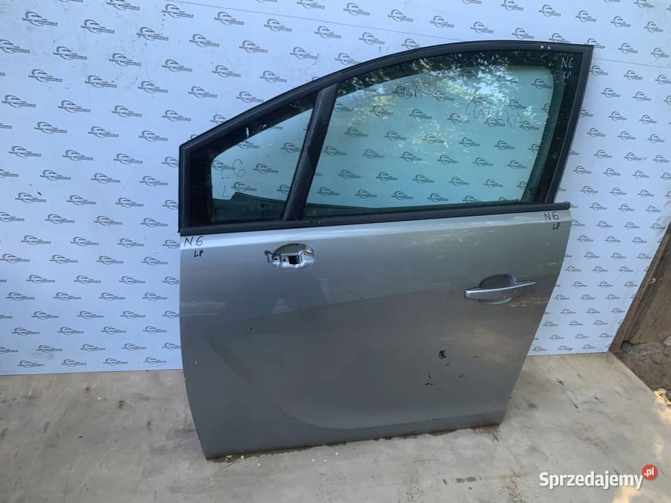 OPEL MERIVA B 10r drzwi lewe przód Rok produkcji 2010